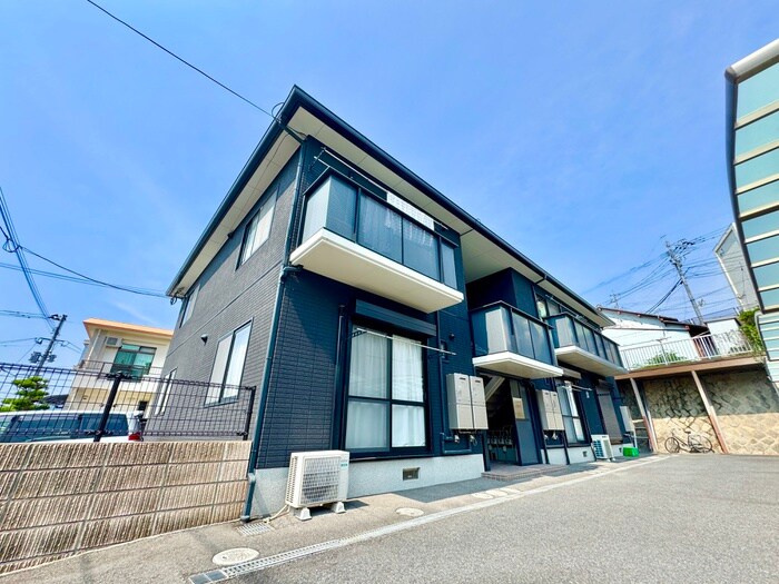 物件外観写真1　(外観写真)