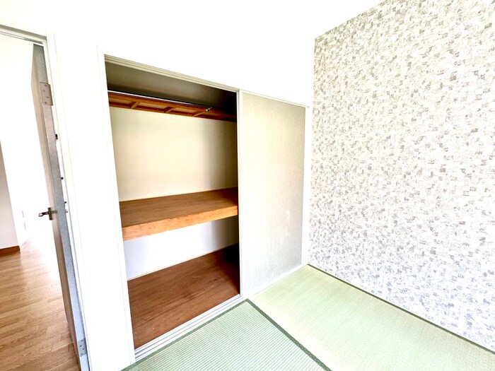 物件内観写真18　(収納)