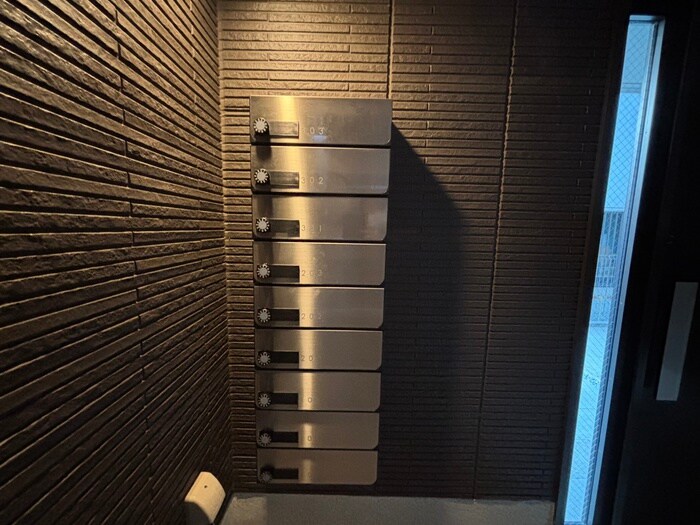 物件外観写真6　(建物設備)