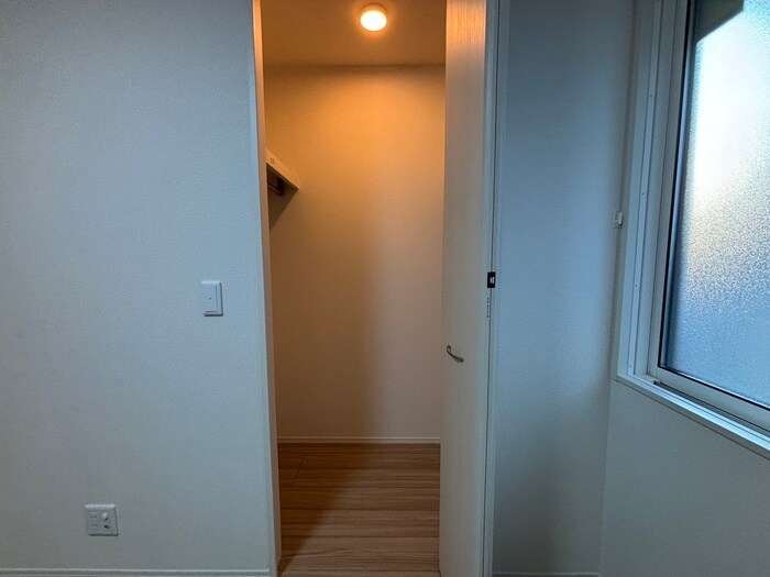 物件内観写真14　(収納)