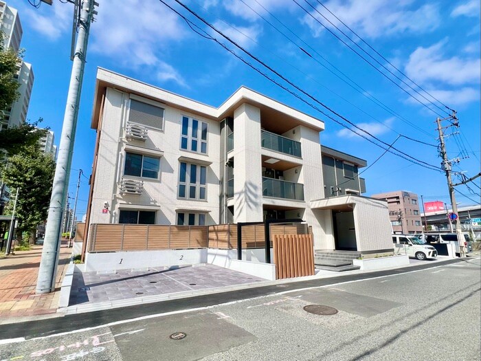 物件外観写真1　(外観写真)