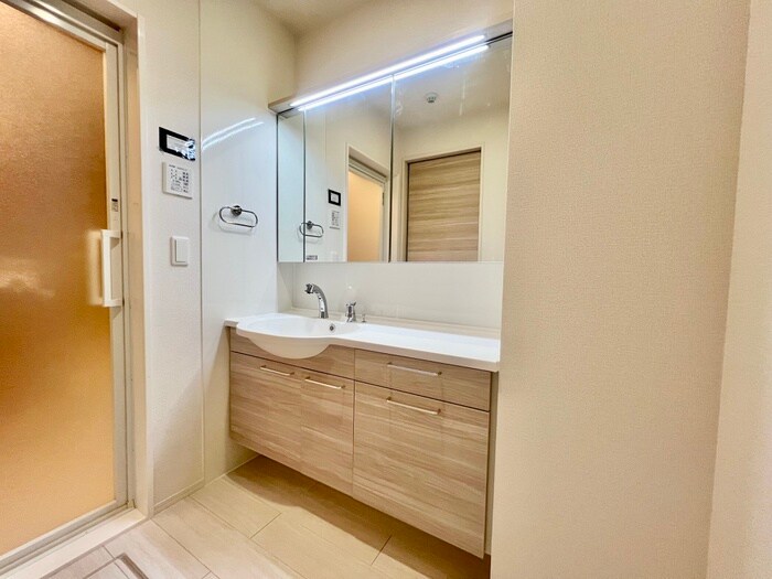 物件内観写真10　(洗面)