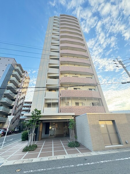 ｻﾝﾘﾔﾝ香椎駅前Ⅲ番館（606）外観写真