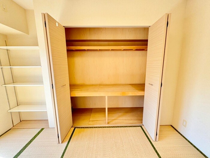物件内観写真11　(収納)