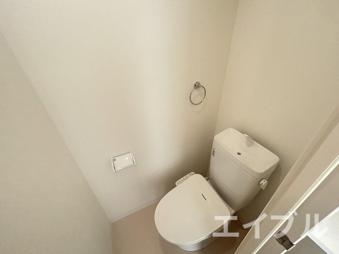 物件内観写真13　(トイレ)