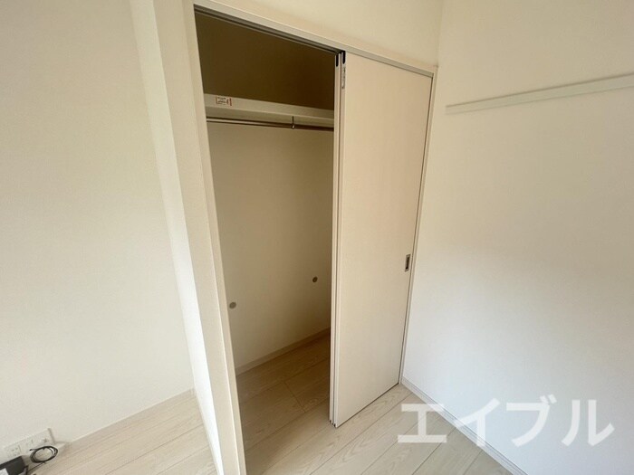 物件内観写真15　(収納)