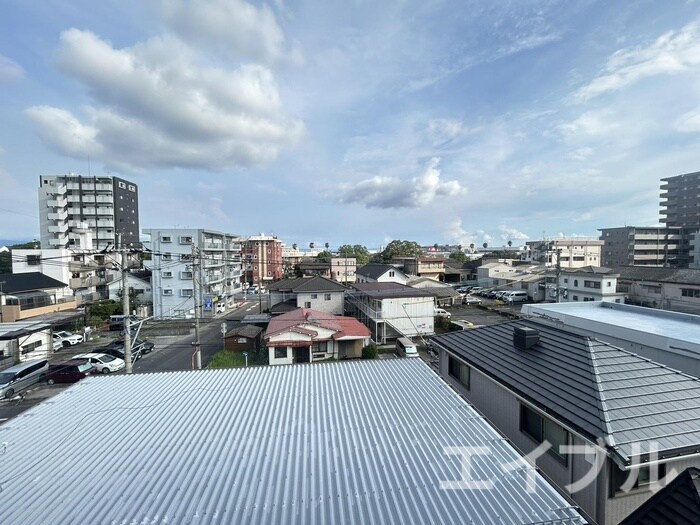 物件内観写真18　(室内からの展望)