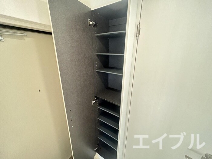 物件内観写真19　(靴箱)