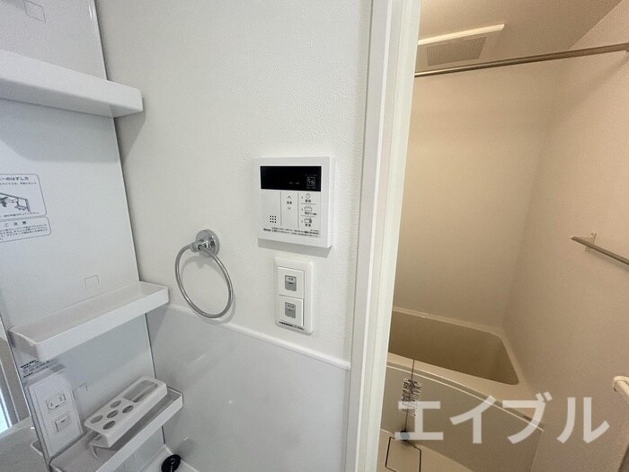 物件内観写真20　(廊下)