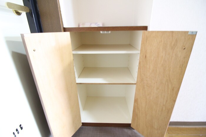 物件内観写真15　(靴箱)