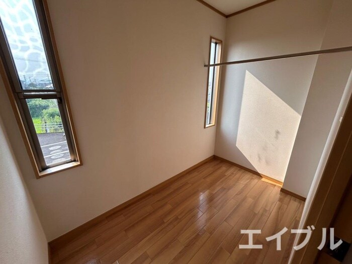 物件内観写真19　(収納)