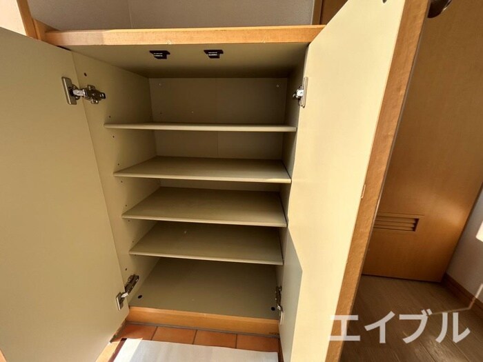 物件内観写真20　(靴箱)