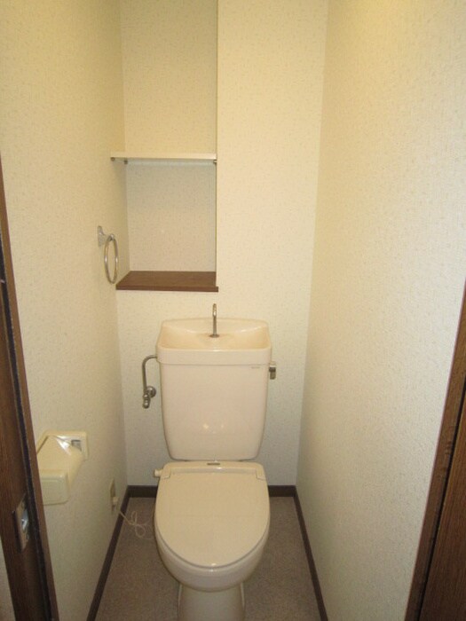 物件内観写真9　(トイレ)