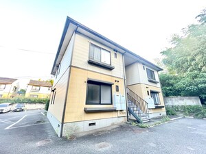 ヴィラ・サンロイヤルＨ外観写真