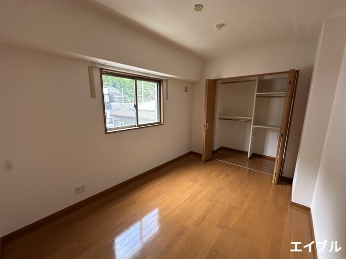 物件内観写真17　(居室)