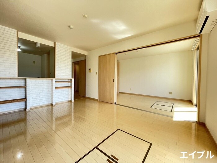 物件内観写真15　(居室)