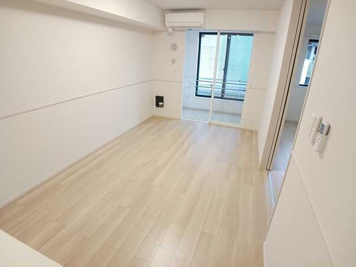 物件内観写真3　(居室)