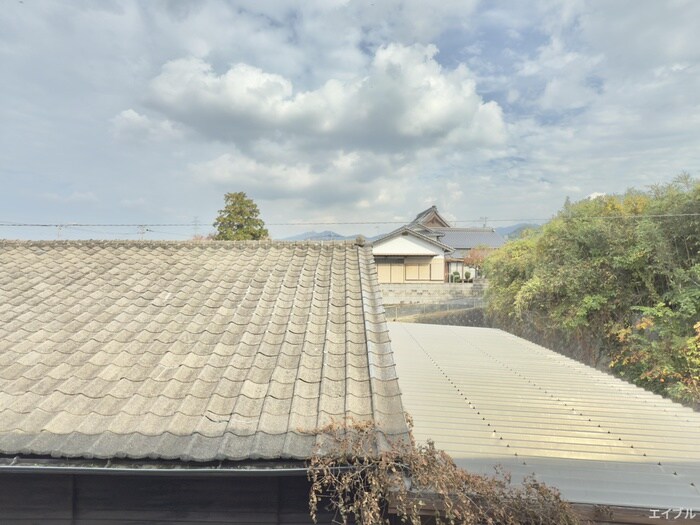 物件内観写真13　(室内からの展望)