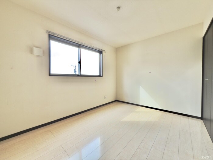 物件内観写真17　(居室)