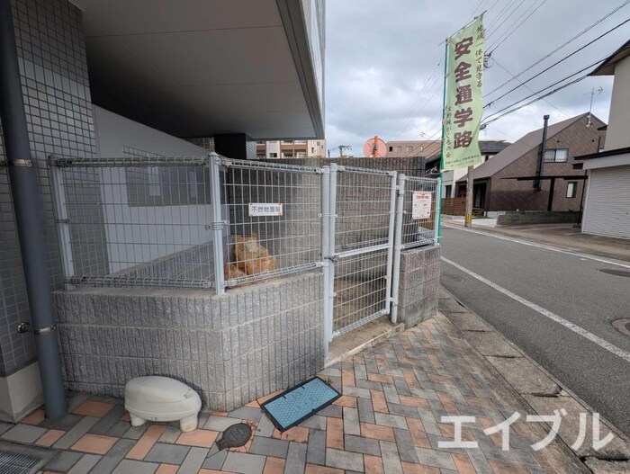 物件外観写真4　(建物設備)