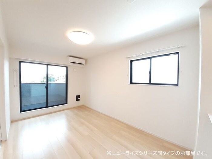 物件内観写真5　(居室)