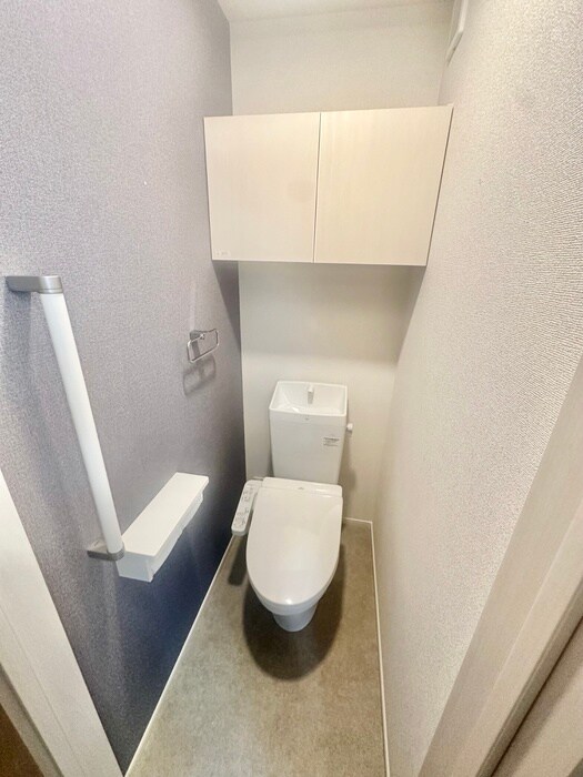 物件内観写真8　(トイレ)