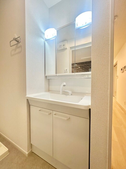 物件内観写真9　(洗面)