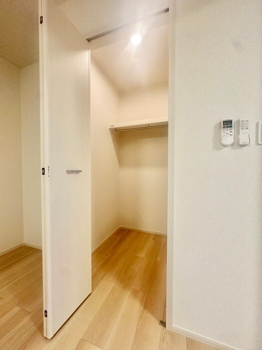 物件内観写真10　(収納)