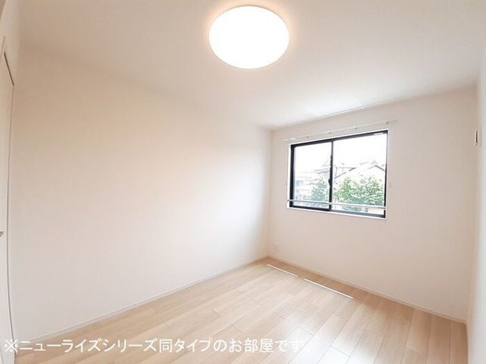 物件内観写真11　(内観写真)