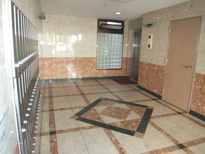 メモリアル博多のエントランス部分