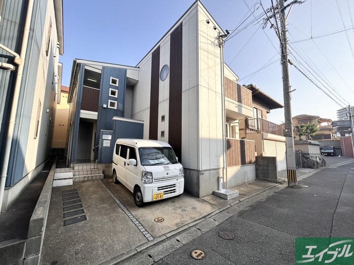 物件外観写真1　(外観写真)