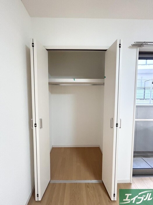 物件内観写真15　(収納)