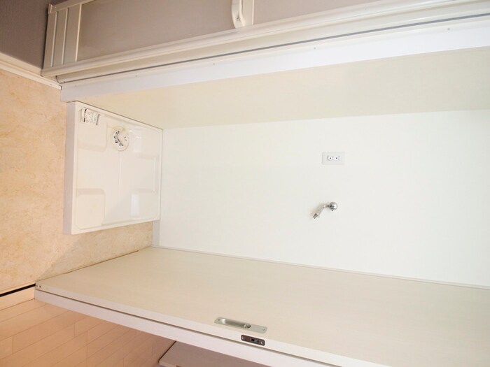 物件内観写真9　(洗濯機置場)