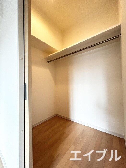 物件内観写真16　(収納)