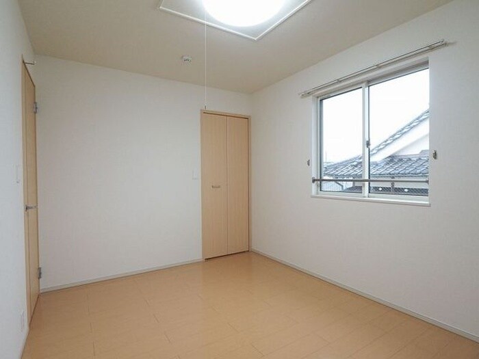 物件内観写真6　(内観写真)