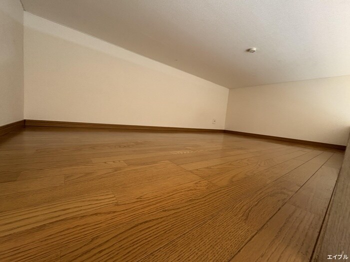 物件内観写真9　(ロフト)