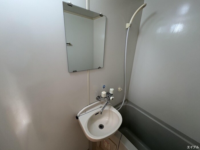 物件内観写真13　(洗面)