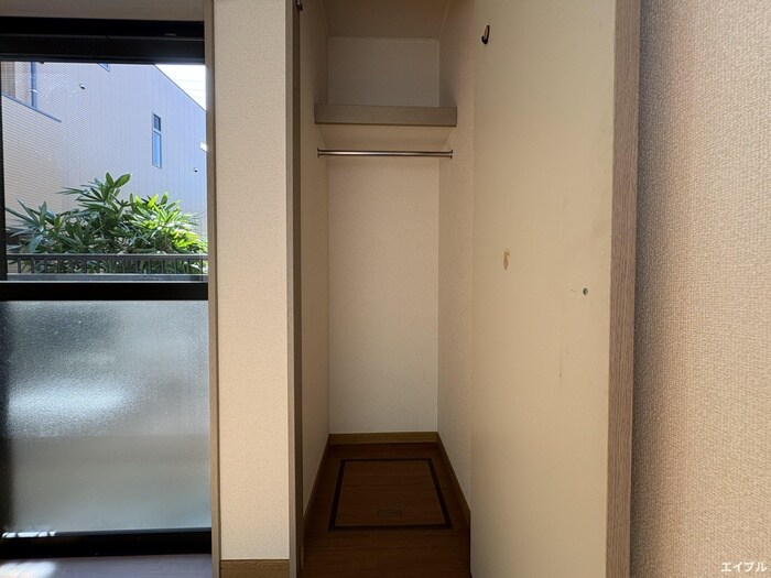 物件内観写真18　(収納)