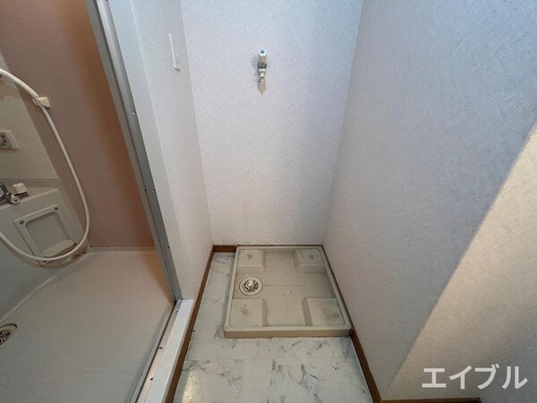 洗濯機置場