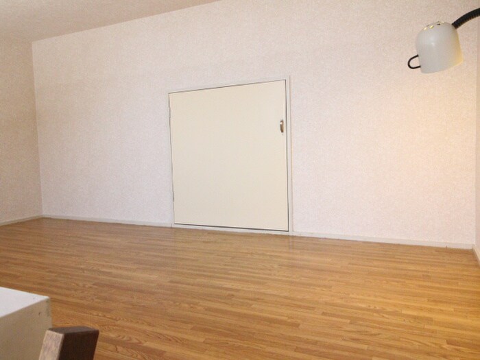 物件内観写真11　(ロフト)