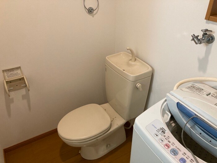 物件内観写真15　(トイレ)