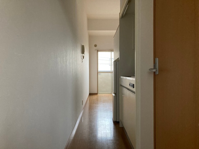 物件内観写真20　(廊下)