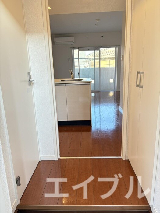 物件内観写真17　(廊下)