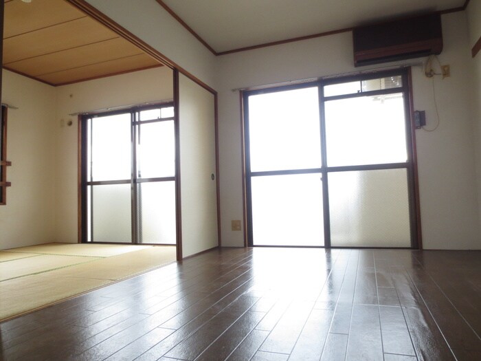 物件内観写真13　(居室)