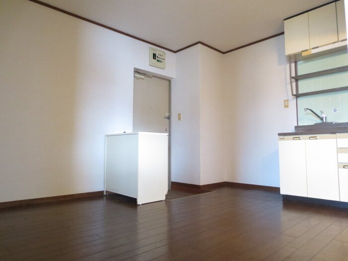 物件内観写真15　(居室)