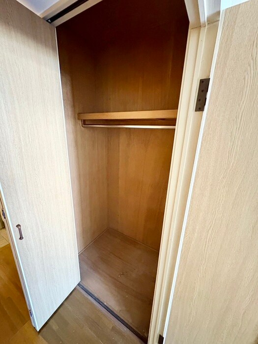 物件内観写真13　(収納)