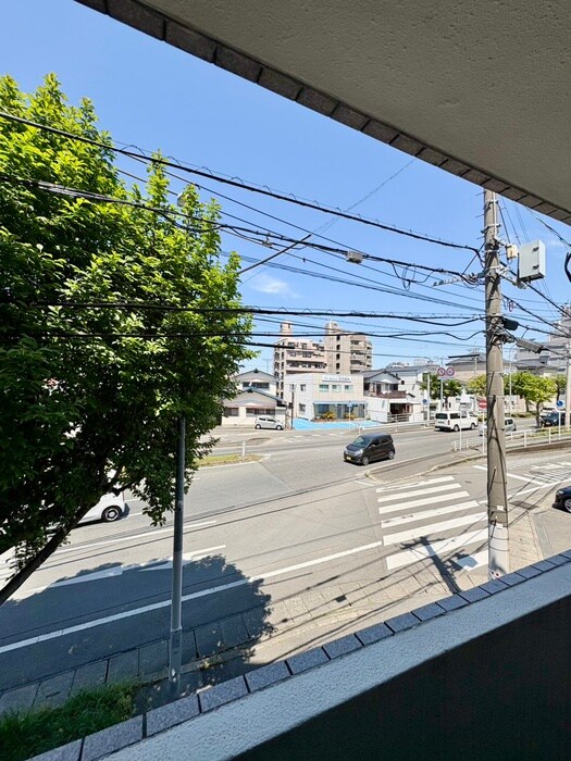 物件内観写真20　(室内からの展望)