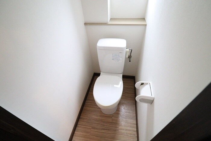 物件内観写真11　(トイレ)