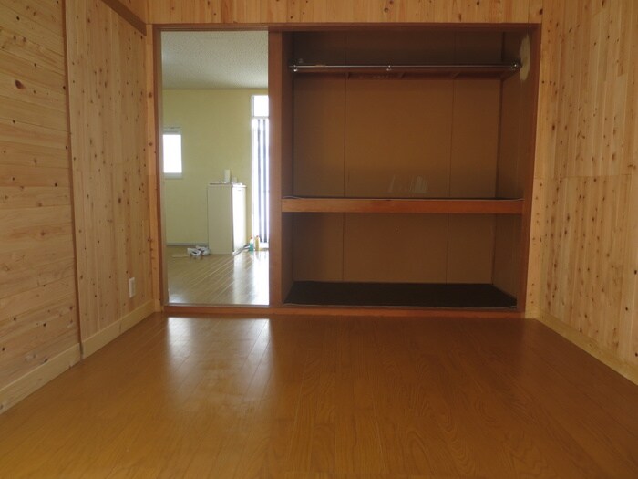 物件内観写真10　(収納)