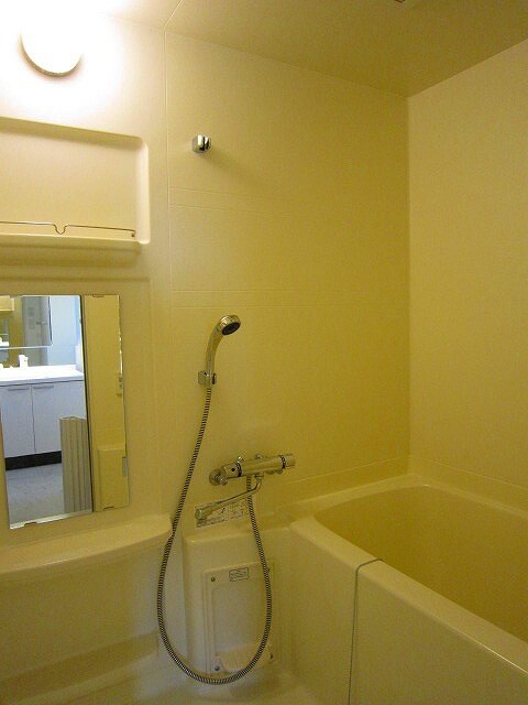 物件内観写真12　(バス／シャワールーム等)